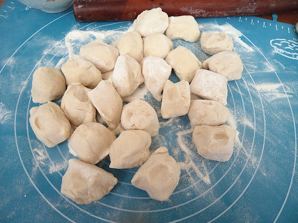 春餅卷肘花的做法-咸鮮味其它工藝菜譜-易網(wǎng)健康養(yǎng)生網(wǎng) 春餅卷肘花的做法-咸鮮味其它工藝菜譜