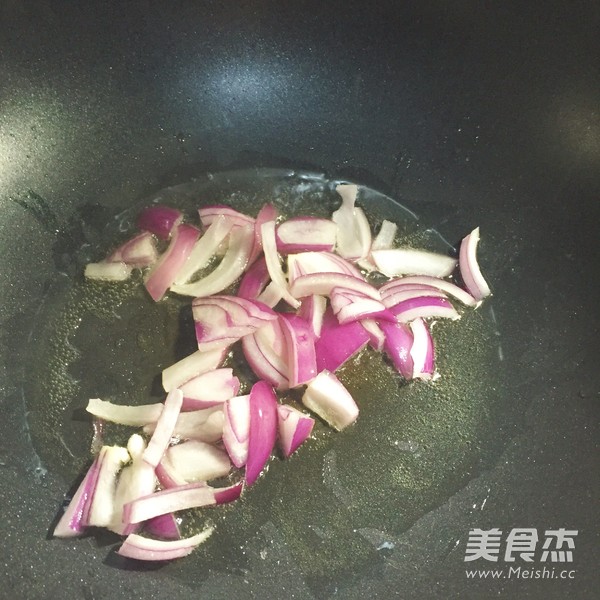 南瓜雞肉燜飯的做法-家常味燜菜譜