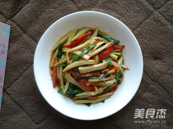 素炒杏鮑菇的做法-咸鮮味炒菜譜-易網(wǎng)健康養(yǎng)生網(wǎng) 素炒杏鮑菇的做法-咸鮮味炒菜譜