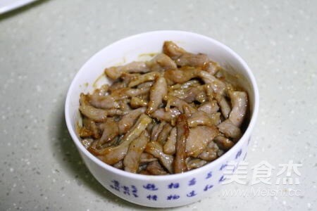 京醬肉絲的做法-醬香味燒菜譜-易網健康養(yǎng)生網 京醬肉絲的做法-醬香味燒菜譜