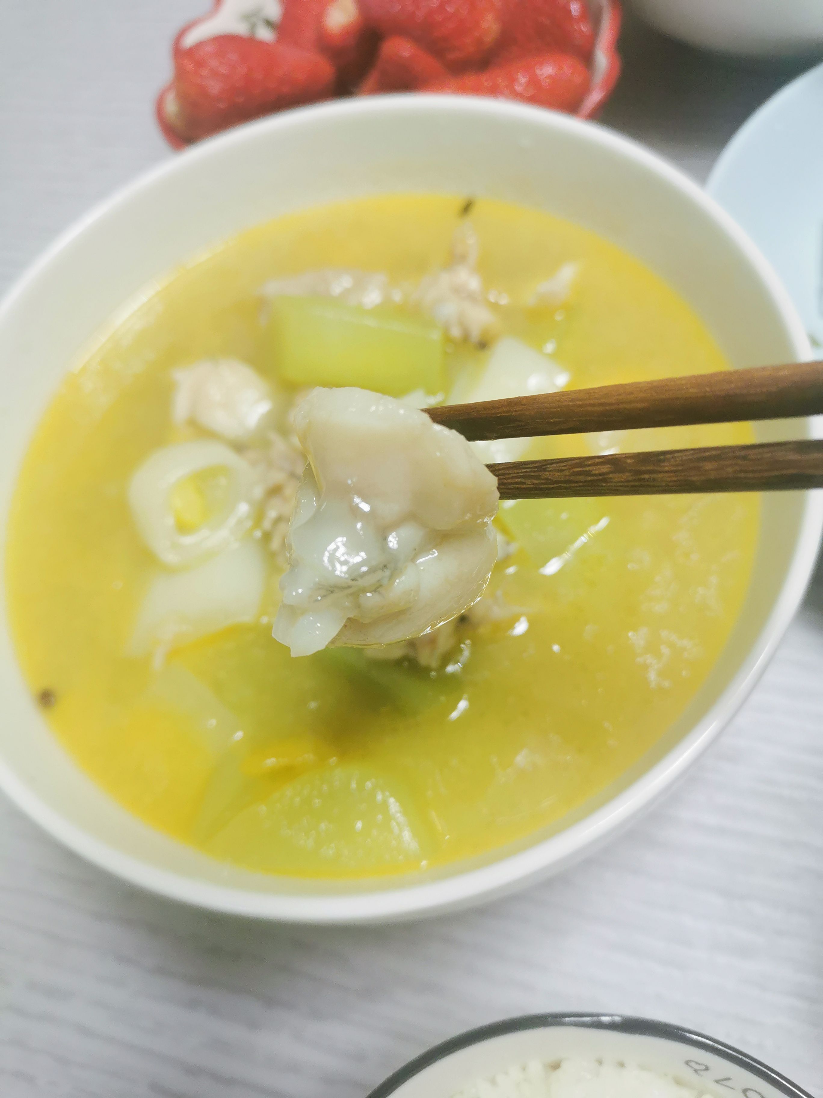 泡椒牛蛙的做法-椒麻味燒菜譜-易網(wǎng)健康養(yǎng)生網(wǎng) 泡椒牛蛙的做法-椒麻味燒菜譜