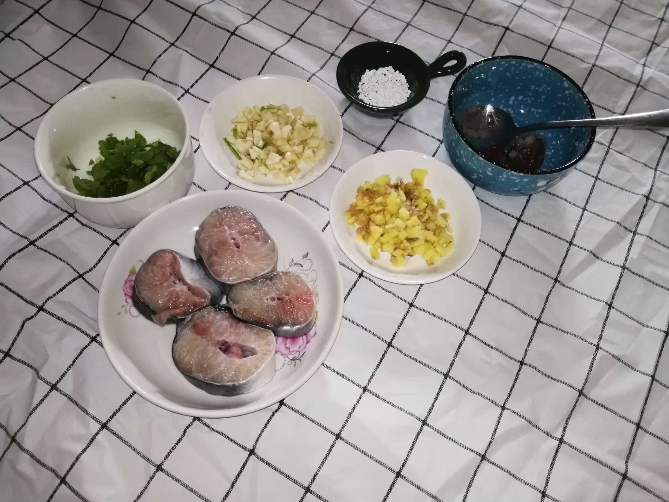 解膩開(kāi)胃——咸酸梅蒸鰻魚(yú)的做法-咸鮮味蒸菜譜