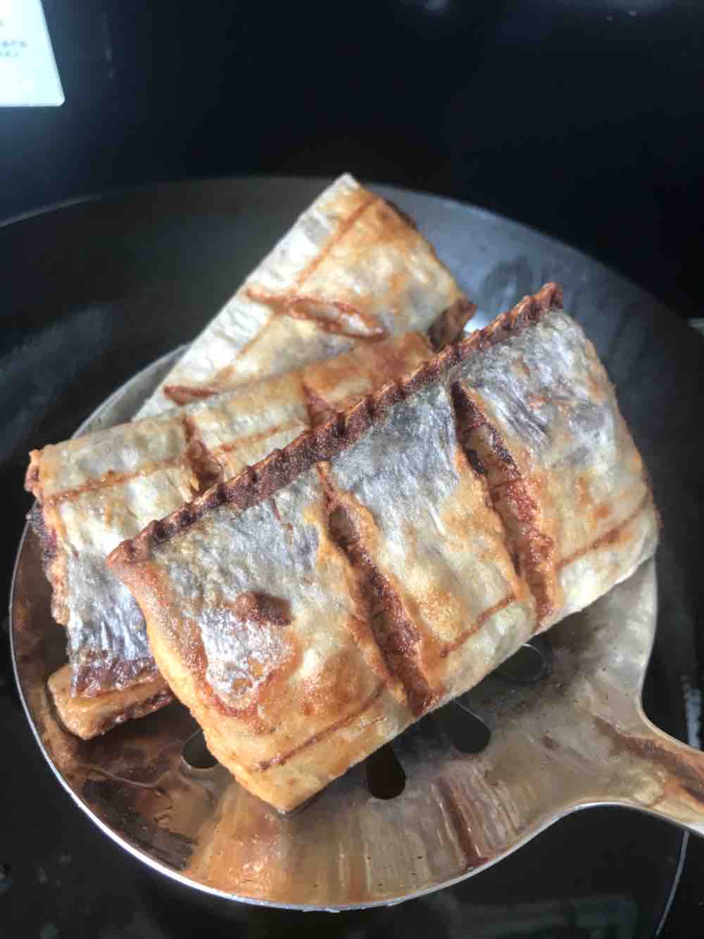 干炸刀魚的做法-咸鮮味炸菜譜-易網(wǎng)健康養(yǎng)生網(wǎng) 干炸刀魚的做法-咸鮮味炸菜譜