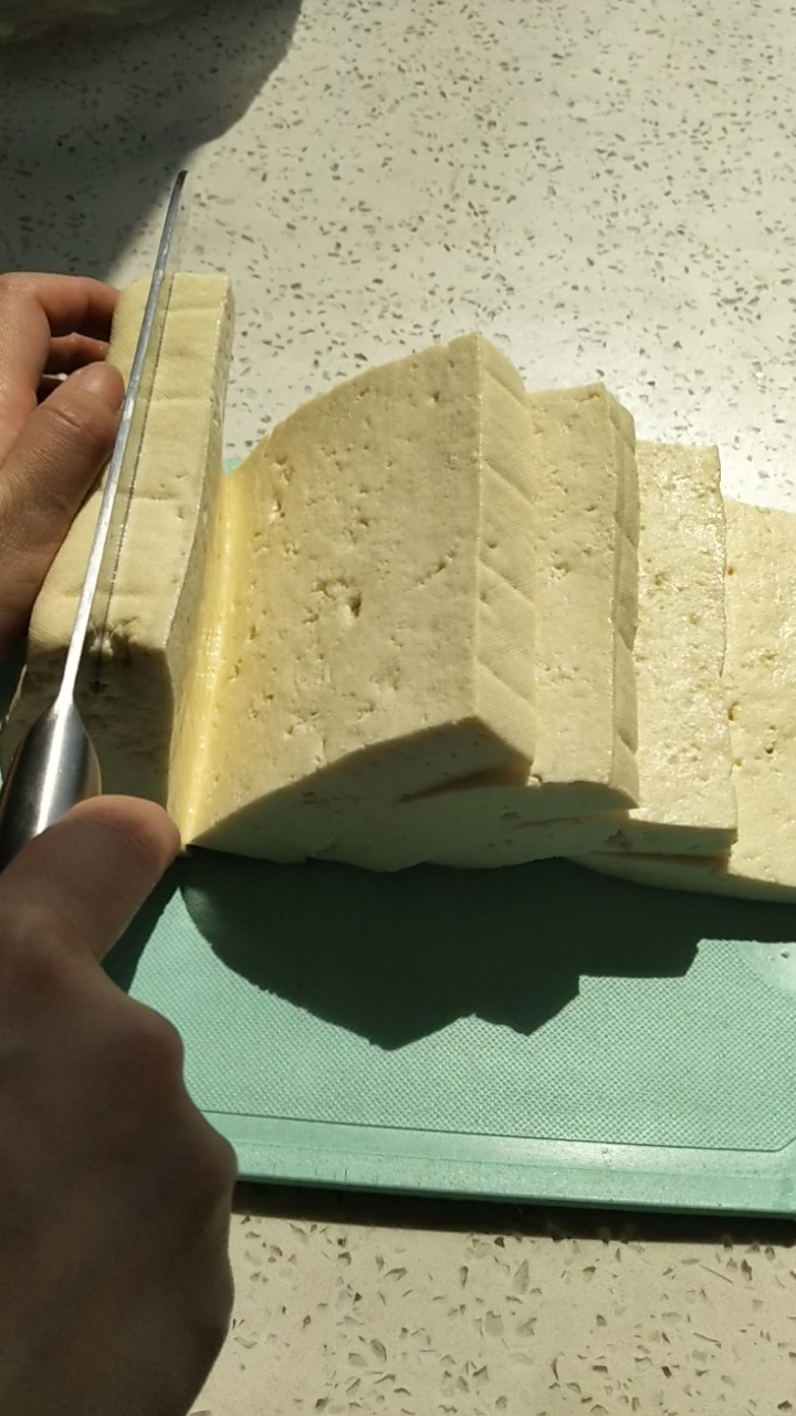 鍋包豆腐的做法-家常味煎菜譜-易網(wǎng)<a href=http://www.jjkd2019.cn/ target=_blank class=infotextkey>健康養(yǎng)生</a>網(wǎng) 鍋包豆腐的做法-家常味煎菜譜