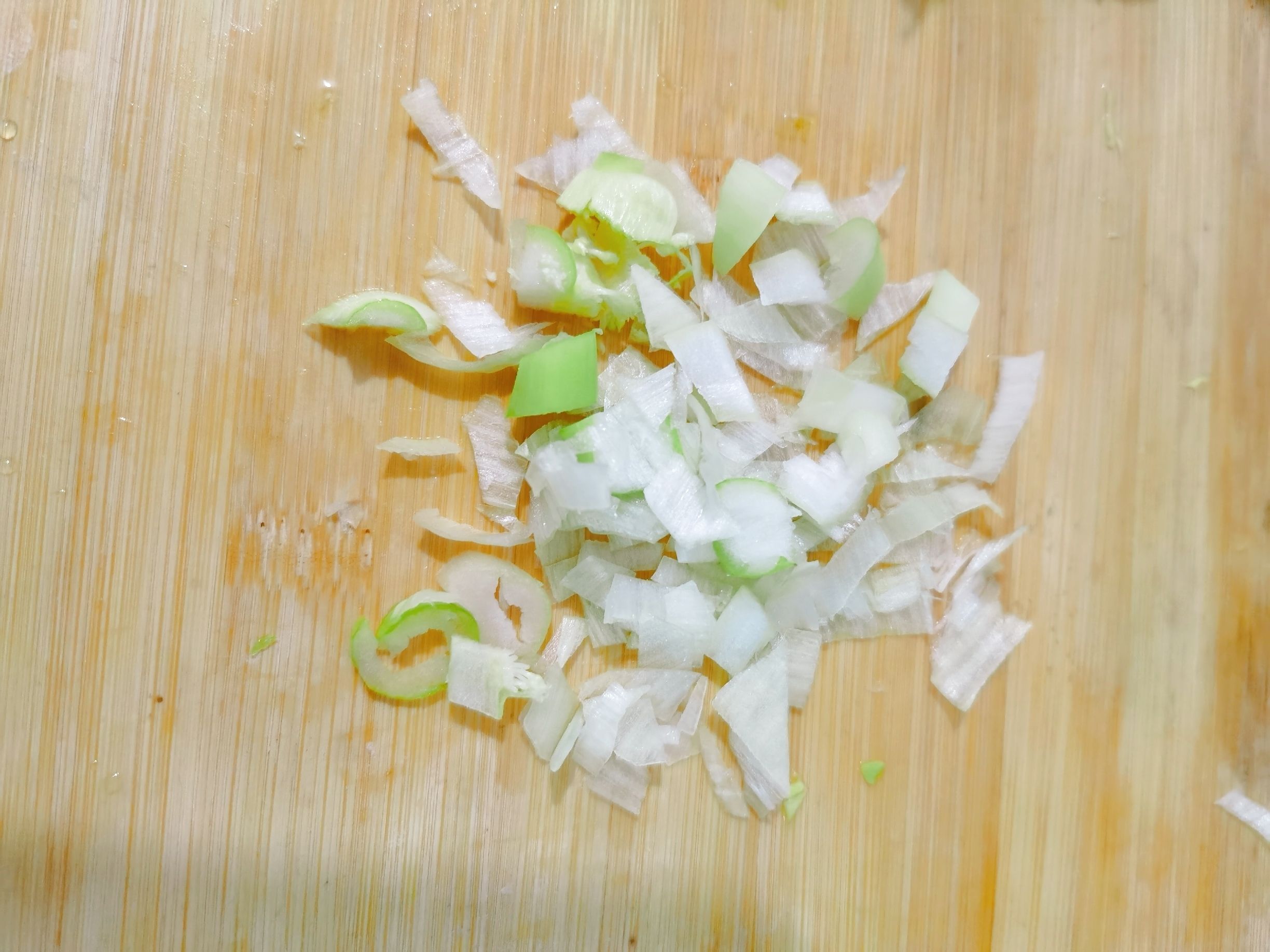 爆炒甘藍(lán)的做法-咸鮮味炒菜譜