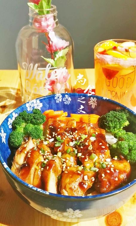 超級好吃噠照燒雞腿飯~~的做法-咸鮮味燒菜譜-易網(wǎng)健康養(yǎng)生網(wǎng) 超級好吃噠照燒雞腿飯~~的做法-咸鮮味燒菜譜