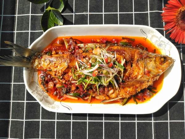 微波爐鳊魚的做法-咸鮮味微波菜譜-易網(wǎng)健康養(yǎng)生網(wǎng) 微波爐鳊魚的做法-咸鮮味微波菜譜