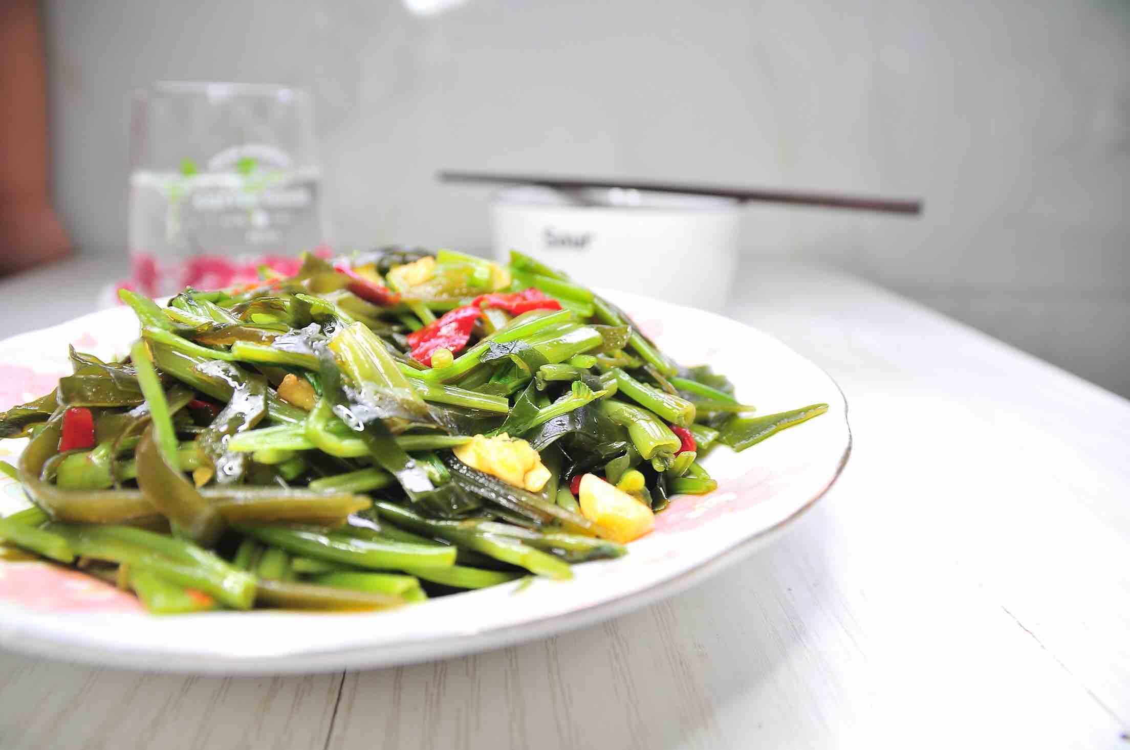 空心菜拌海帶的做法-家常味拌菜譜-易網(wǎng)健康養(yǎng)生網(wǎng) 空心菜拌海帶的做法-家常味拌菜譜