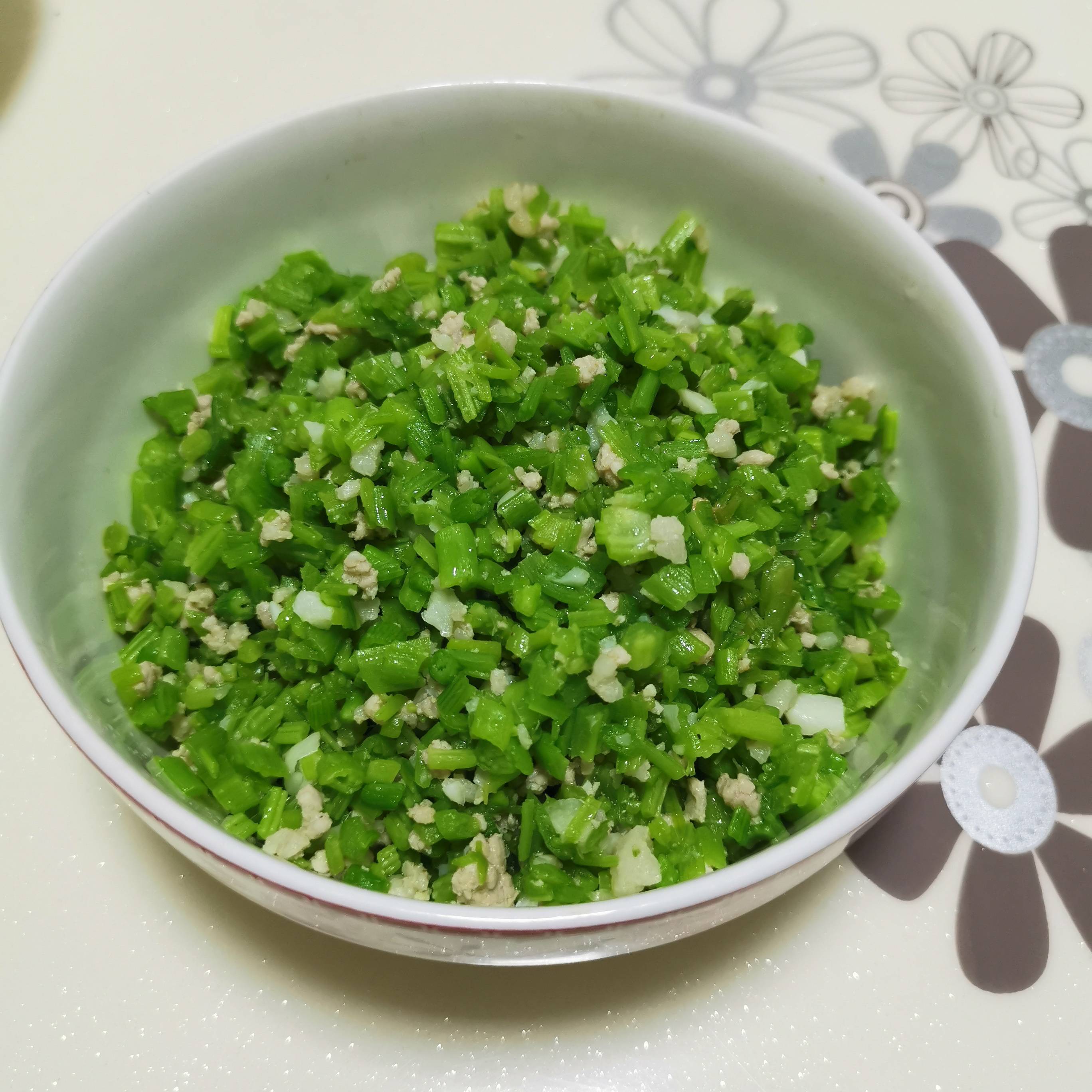 南瓜藤炒肉沫的做法-家常味炒菜譜-易網健康養生網 南瓜藤炒肉沫的做法-家常味炒菜譜