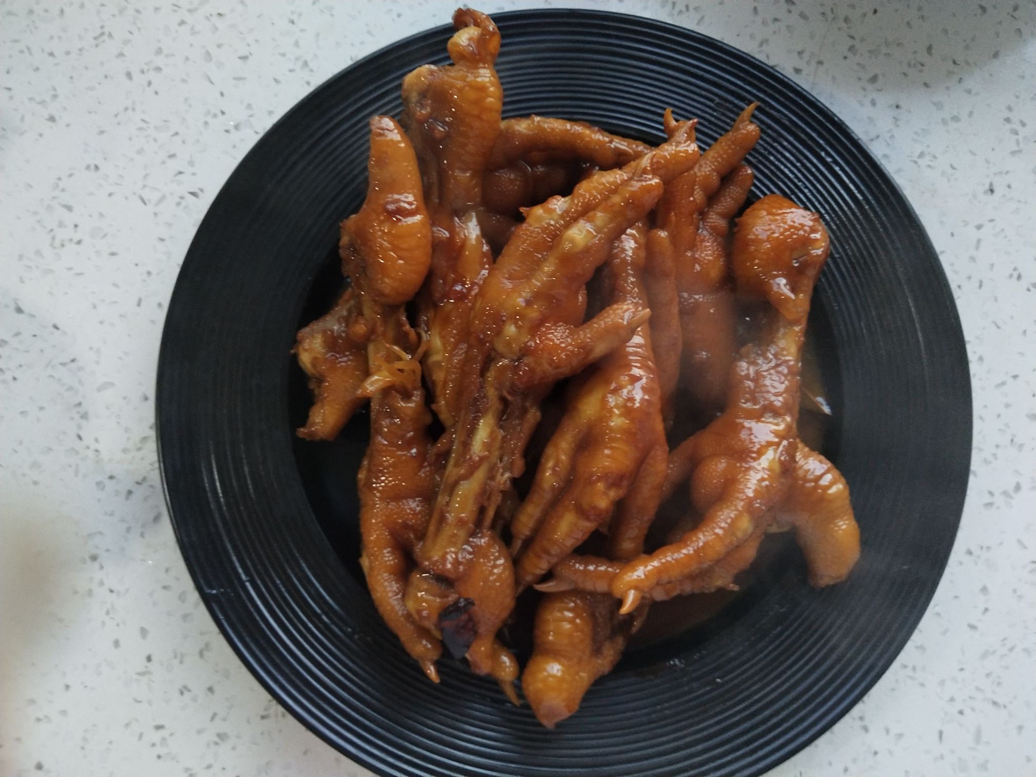 紅燒雞爪的做法-咸鮮味燉菜譜-易網(wǎng)健康養(yǎng)生網(wǎng) 紅燒雞爪的做法-咸鮮味燉菜譜