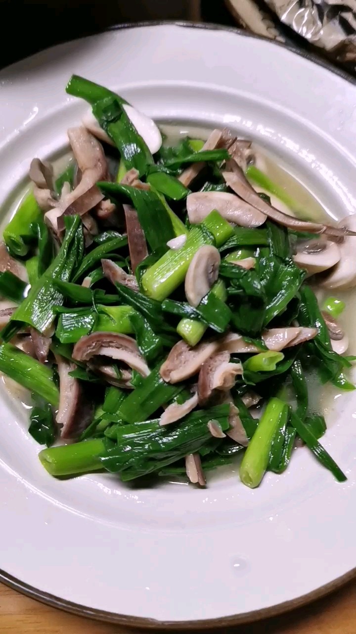 大蒜炒豬肚的做法-家常味炒菜譜-易網健康養生網 大蒜炒豬肚的做法-家常味炒菜譜