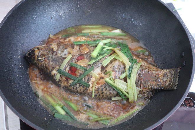啤酒魚的做法-家常味煮菜譜