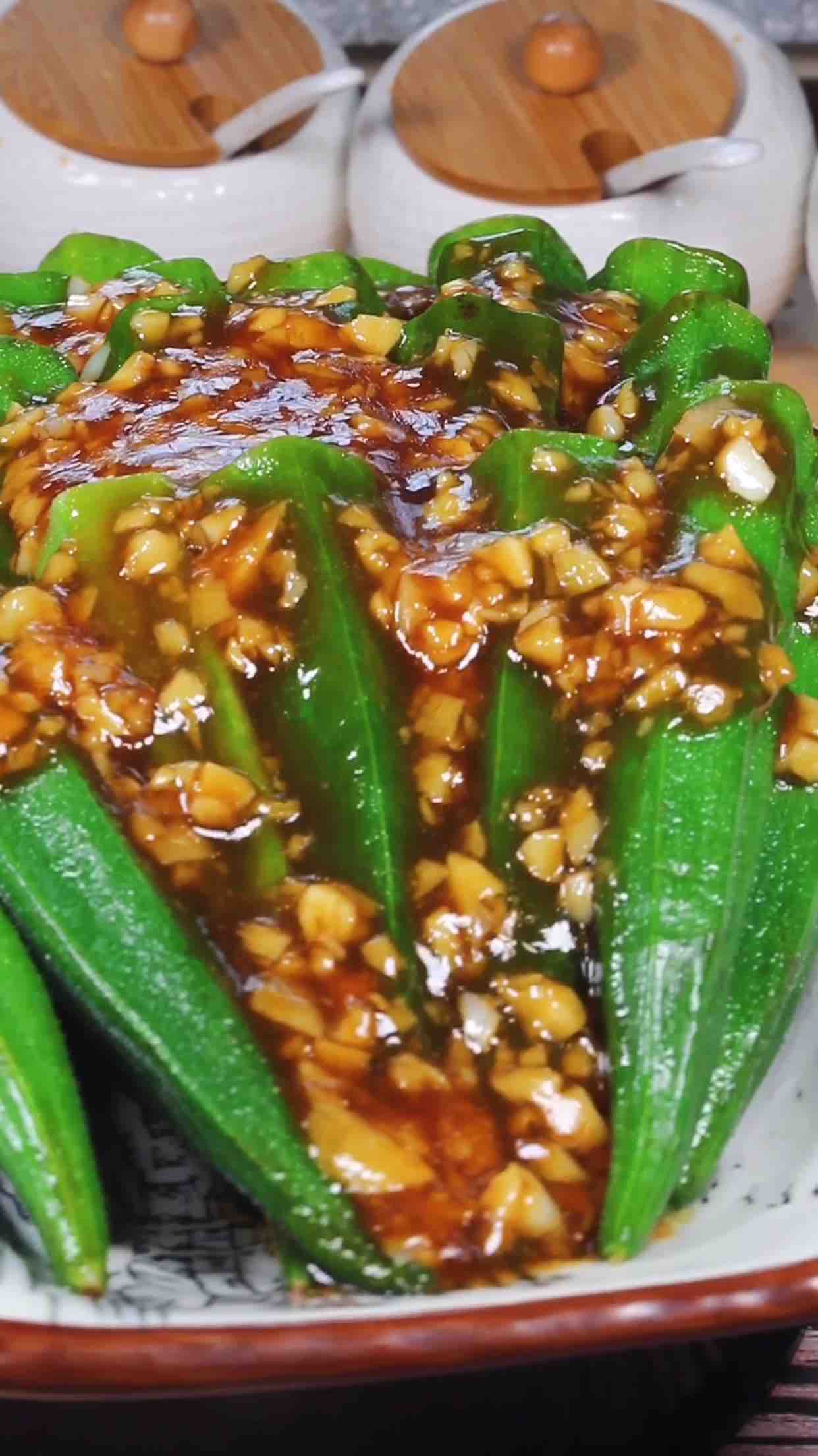 蒜蓉秋葵的做法-蒜香味拌菜譜-易網健康養生網 蒜蓉秋葵的做法-蒜香味拌菜譜