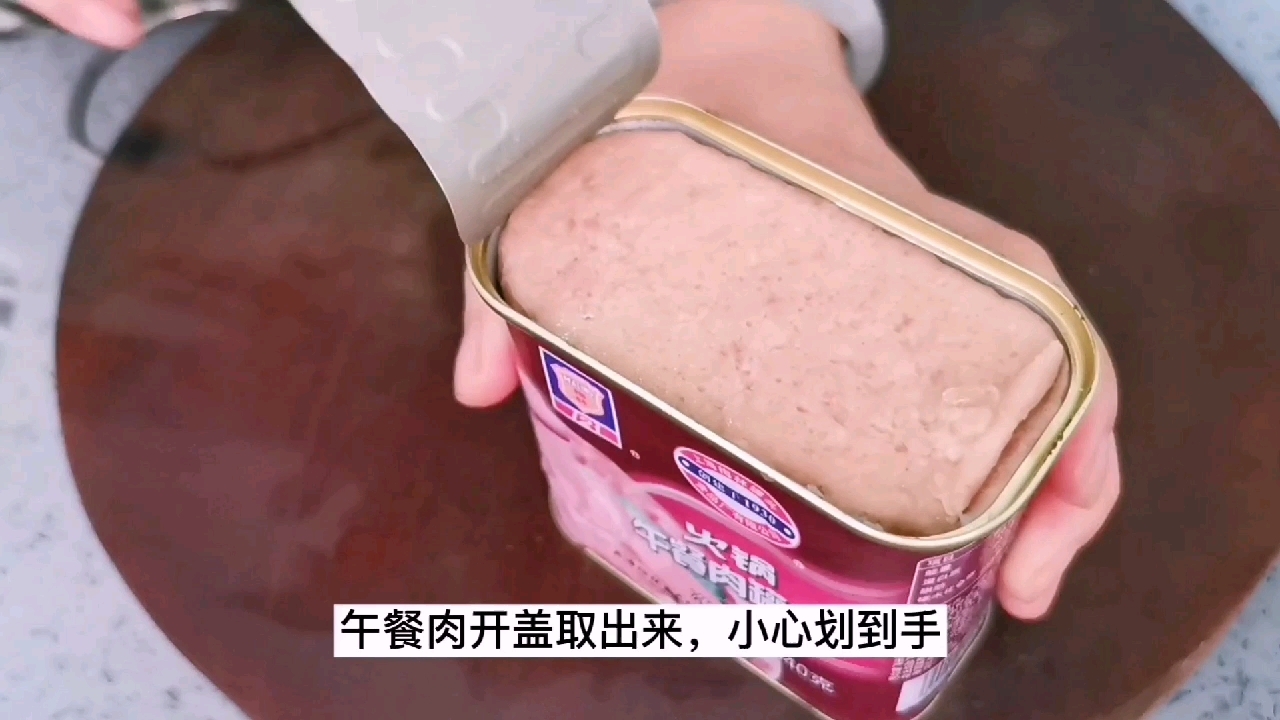 飽腹感極強(qiáng)的沙拉拼盤(pán)，蔬菜，雞蛋，肉應(yīng)有盡有的做法-其它口味炒菜譜