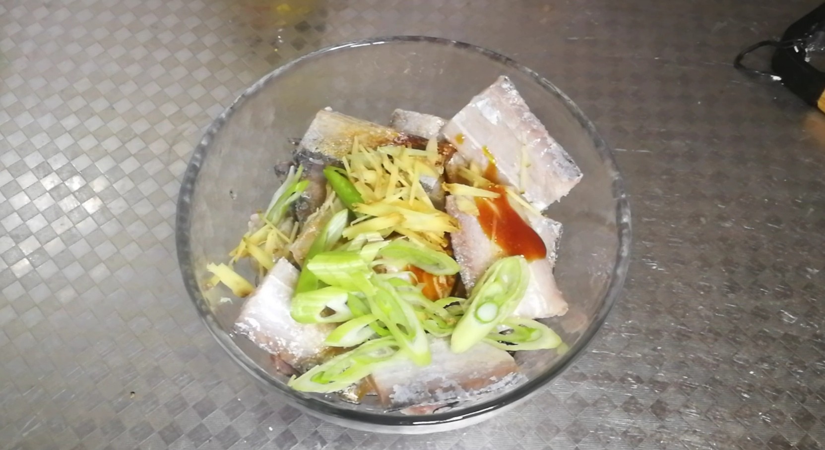 香酥炸帶魚(yú)的做法-家常味炸菜譜