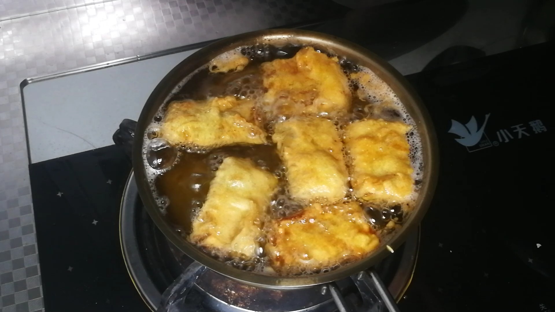 香酥炸帶魚(yú)的做法-家常味炸菜譜