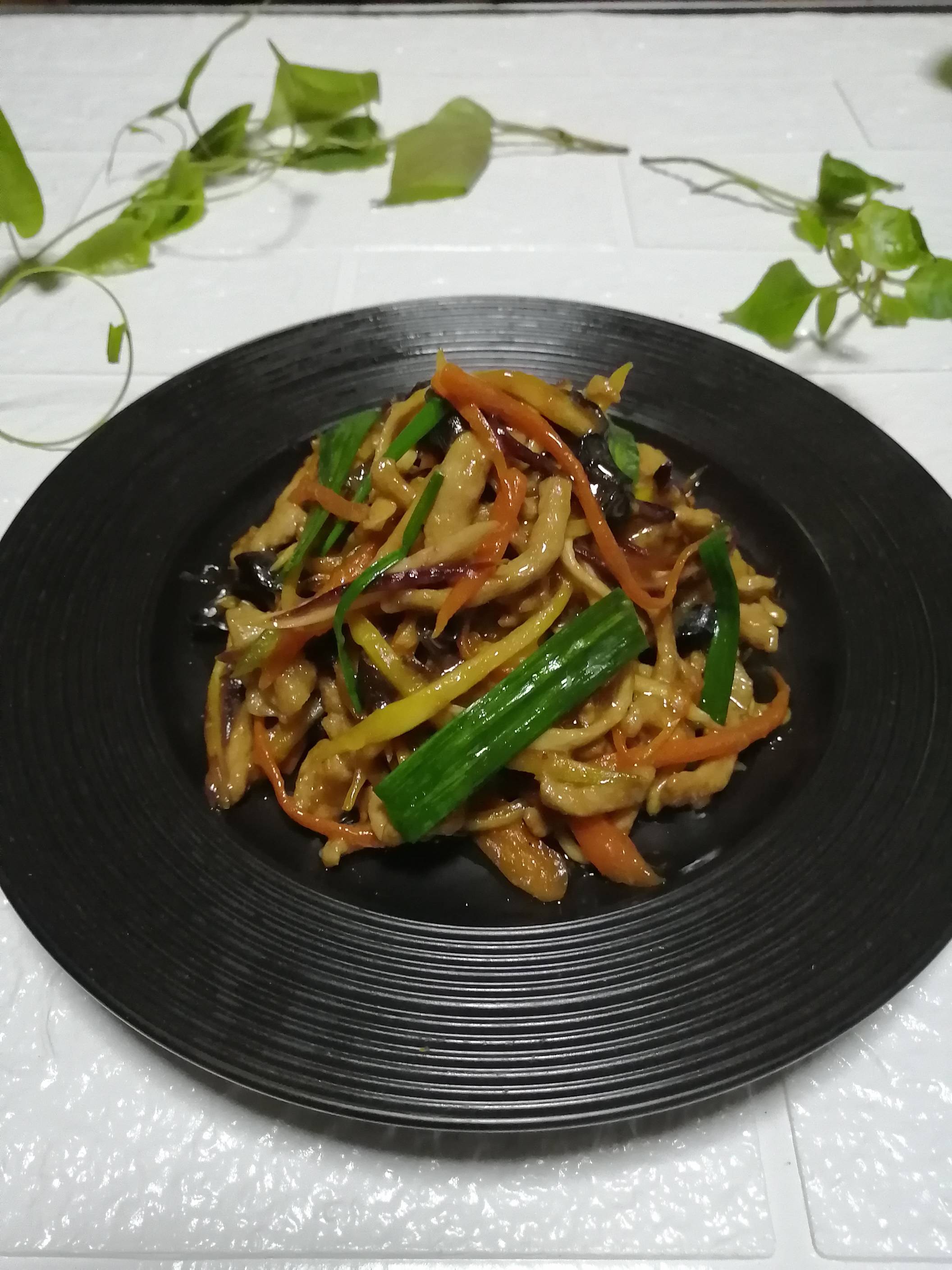 五絲炒肉的做法-酸甜味炒菜譜-易網健康養生網 五絲炒肉的做法-酸甜味炒菜譜