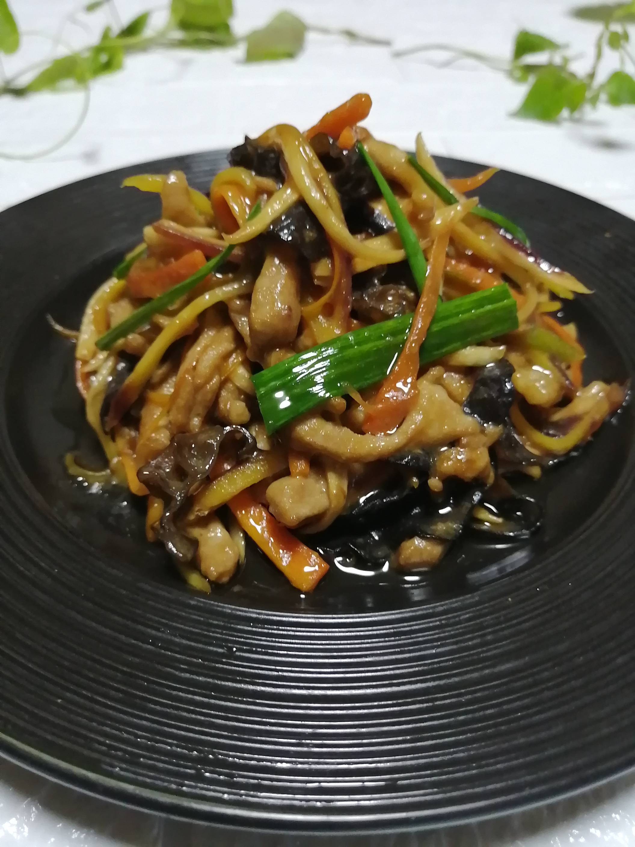 五絲炒肉的做法-酸甜味炒菜譜-易網健康養生網 五絲炒肉的做法-酸甜味炒菜譜