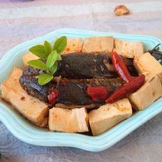豆腐燒鯽魚(yú)的做法-咸鮮味燒菜譜
