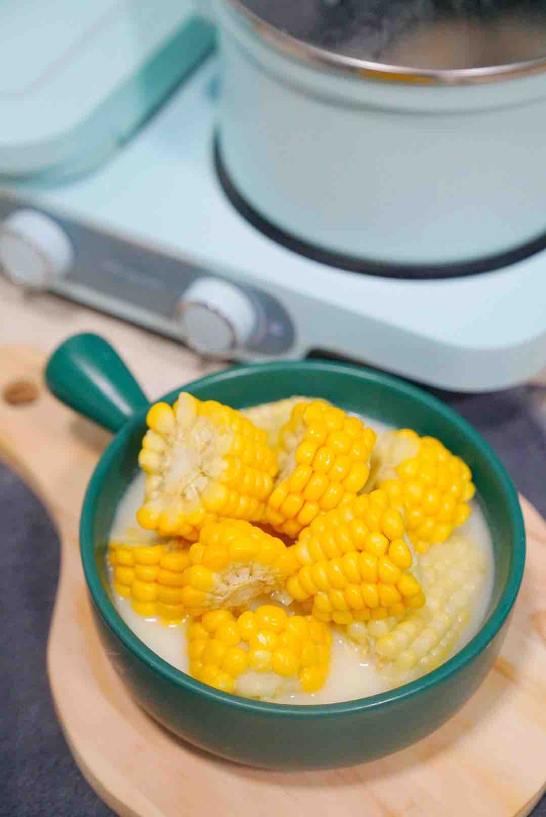 奶香玉米的做法-甜味煮菜譜-易網健康養生網 奶香玉米的做法-甜味煮菜譜
