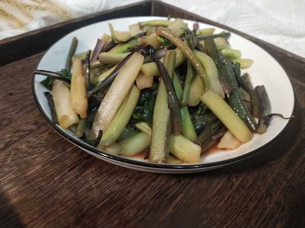 酸辣菜苔的做法-酸辣味炒菜譜-易網(wǎng)健康養(yǎng)生網(wǎng) 酸辣菜苔的做法-酸辣味炒菜譜