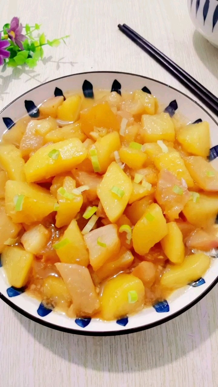 大蘿卜燉土豆的做法-咸鮮味燉菜譜