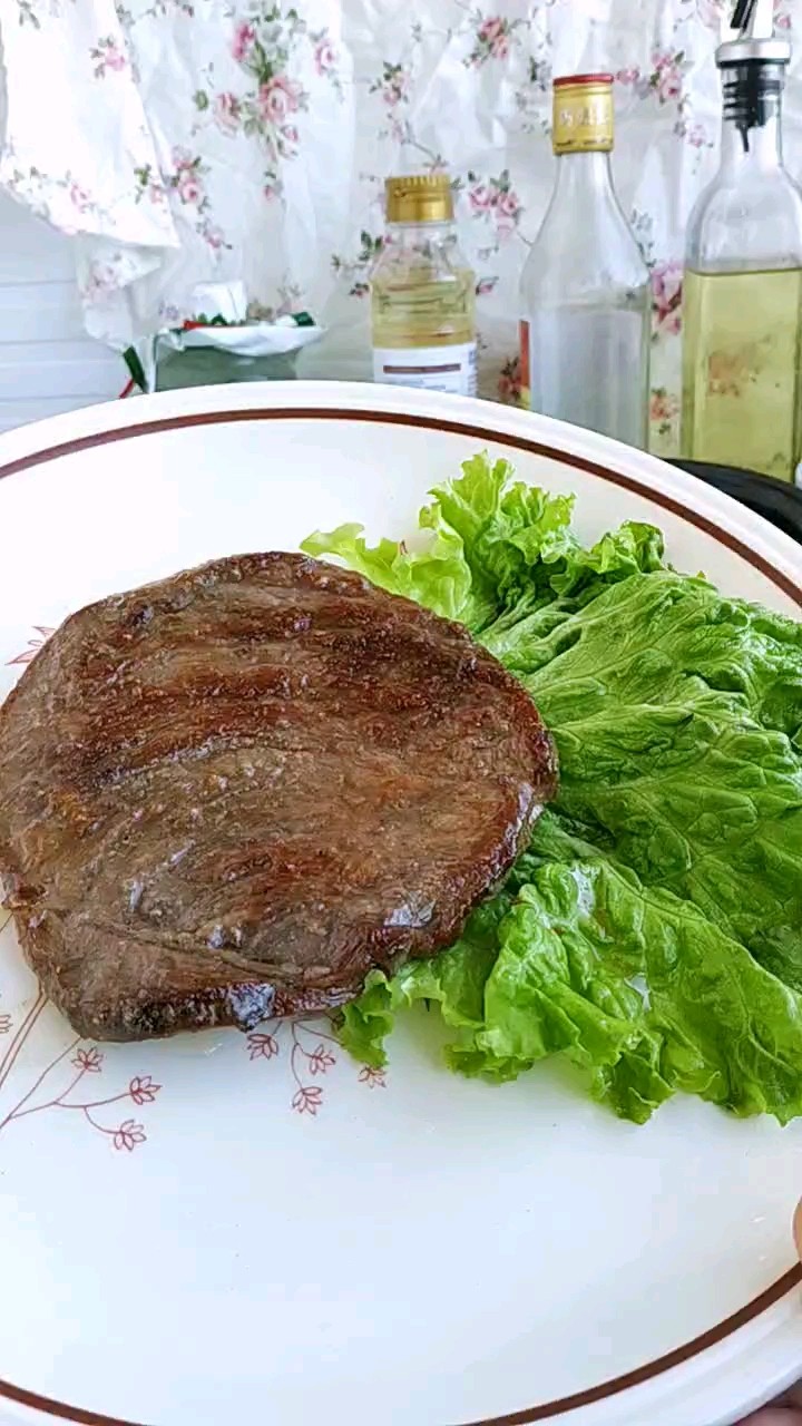 快手好吃的牛排,來了!的做法-家常味煎菜譜-易網健康養生網 快手好吃的牛排,來了!的做法-家常味煎菜譜