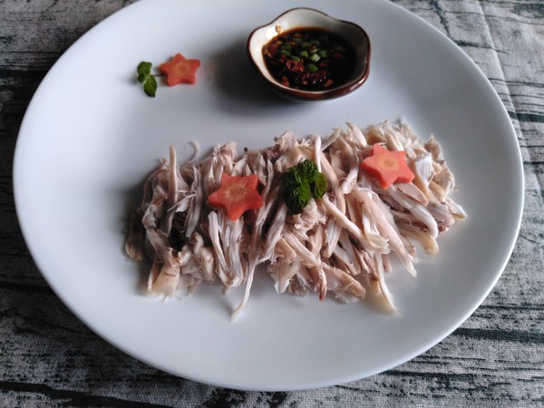 白蘸手撕兔肉的做法-家常味拌菜譜-易網(wǎng)健康養(yǎng)生網(wǎng) 白蘸手撕兔肉的做法-家常味拌菜譜