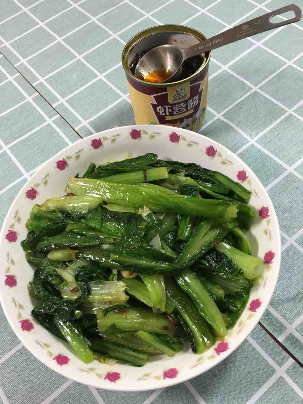 油麥菜加這種醬炒不比豆豉鯪魚油麥菜味道差的做法-其它口味炒菜譜-易網(wǎng)健康養(yǎng)生網(wǎng) 油麥菜加這種醬炒不比豆豉鯪魚油麥菜味道差的做法-其它口味炒菜譜