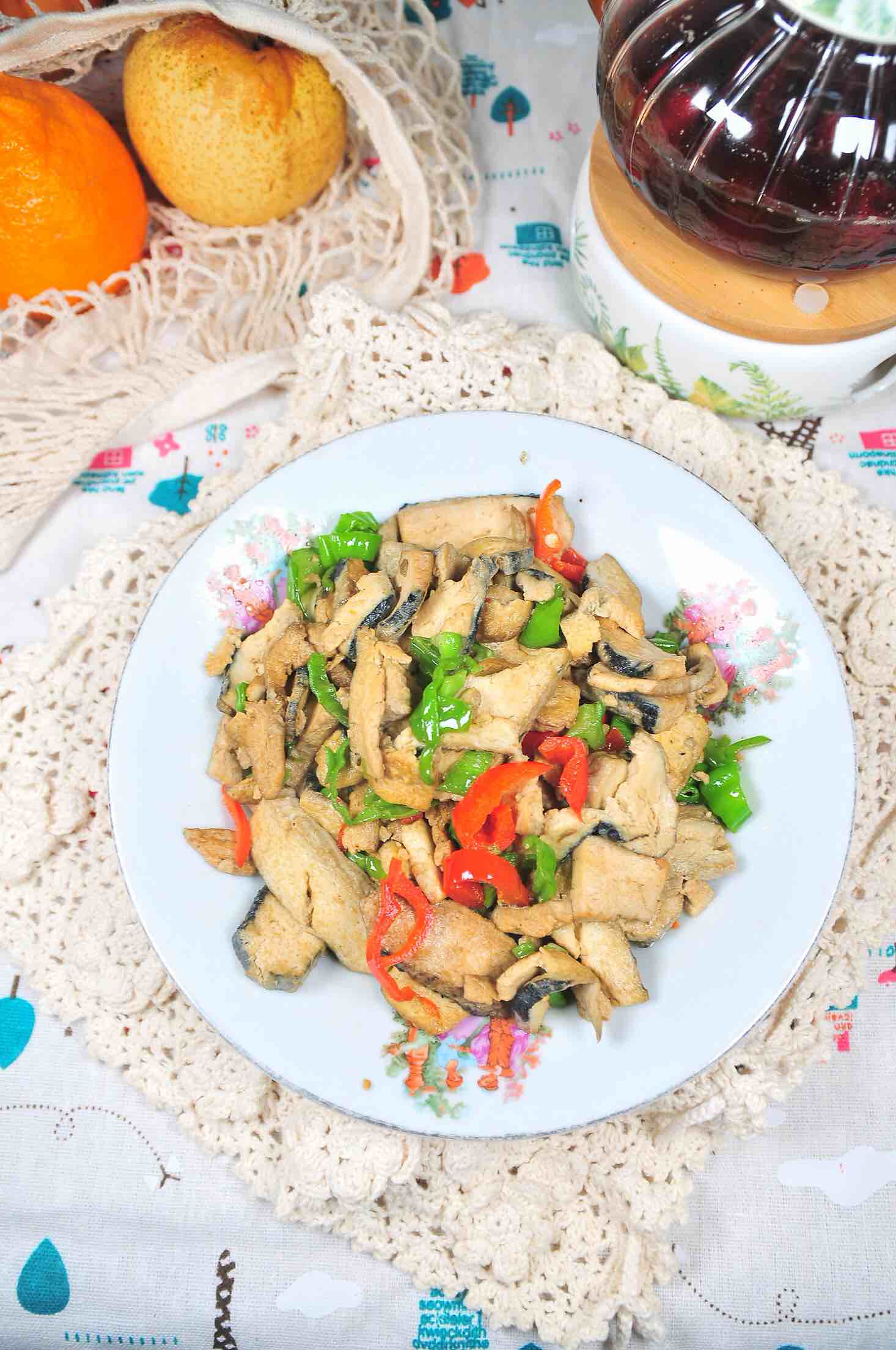 雙椒臭豆腐的做法-家常味炒菜譜-易網(wǎng)健康養(yǎng)生網(wǎng) 雙椒臭豆腐的做法-家常味炒菜譜