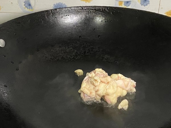 #冬至大如年#板栗燉雞的做法-家常味燉菜譜-易網<a href=http://www.jjkd2019.cn/ target=_blank class=infotextkey>健康養生</a>網 #冬至大如年#板栗燉雞的做法-家常味燉菜譜