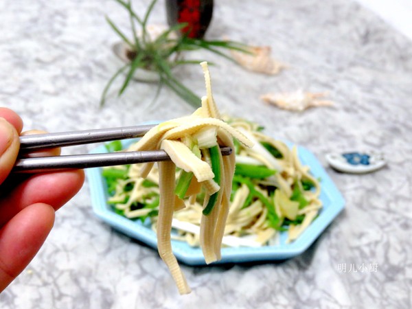 素炒豆皮的做法-家常味炒菜譜-易網健康養生網 素炒豆皮的做法-家常味炒菜譜