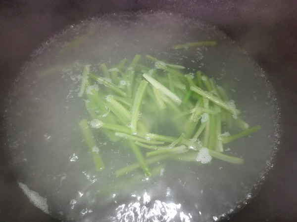 香辣時蔬的做法-香辣味炒菜譜-易網健康養生網 香辣時蔬的做法-香辣味炒菜譜