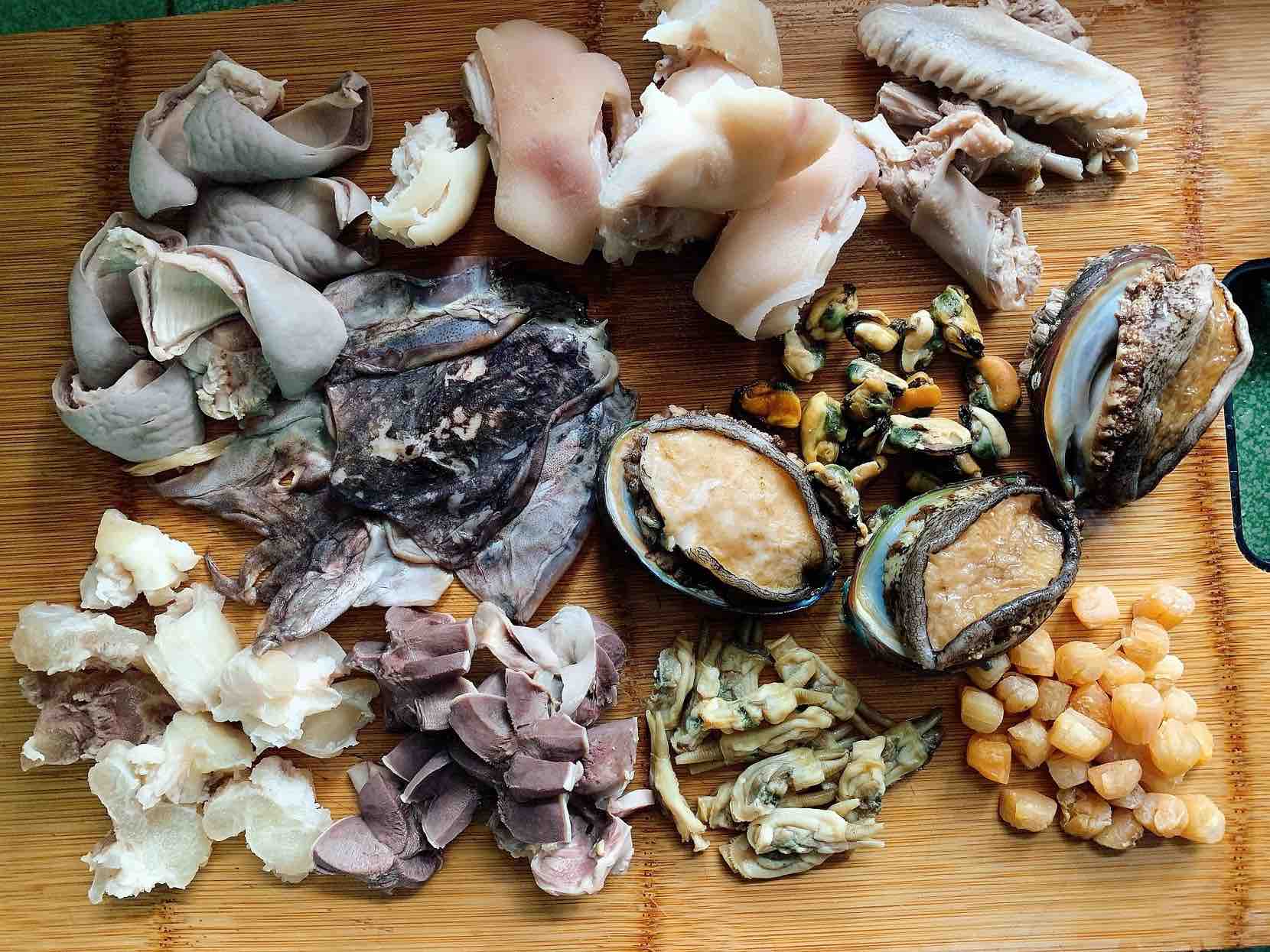 食材“八仙過海各顯神通”一壇鮮的不得了的做法-咸鮮味燉菜譜-易網(wǎng)<a href=http://www.jjkd2019.cn/ target=_blank class=infotextkey>健康養(yǎng)生</a>網(wǎng) 食材“八仙過海各顯神通”一壇鮮的不得了的做法-咸鮮味燉菜譜