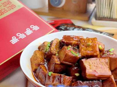 簡單易做的麻婆豆干，即是秒飯菜也是小零嘴的做法-麻辣味燒菜譜