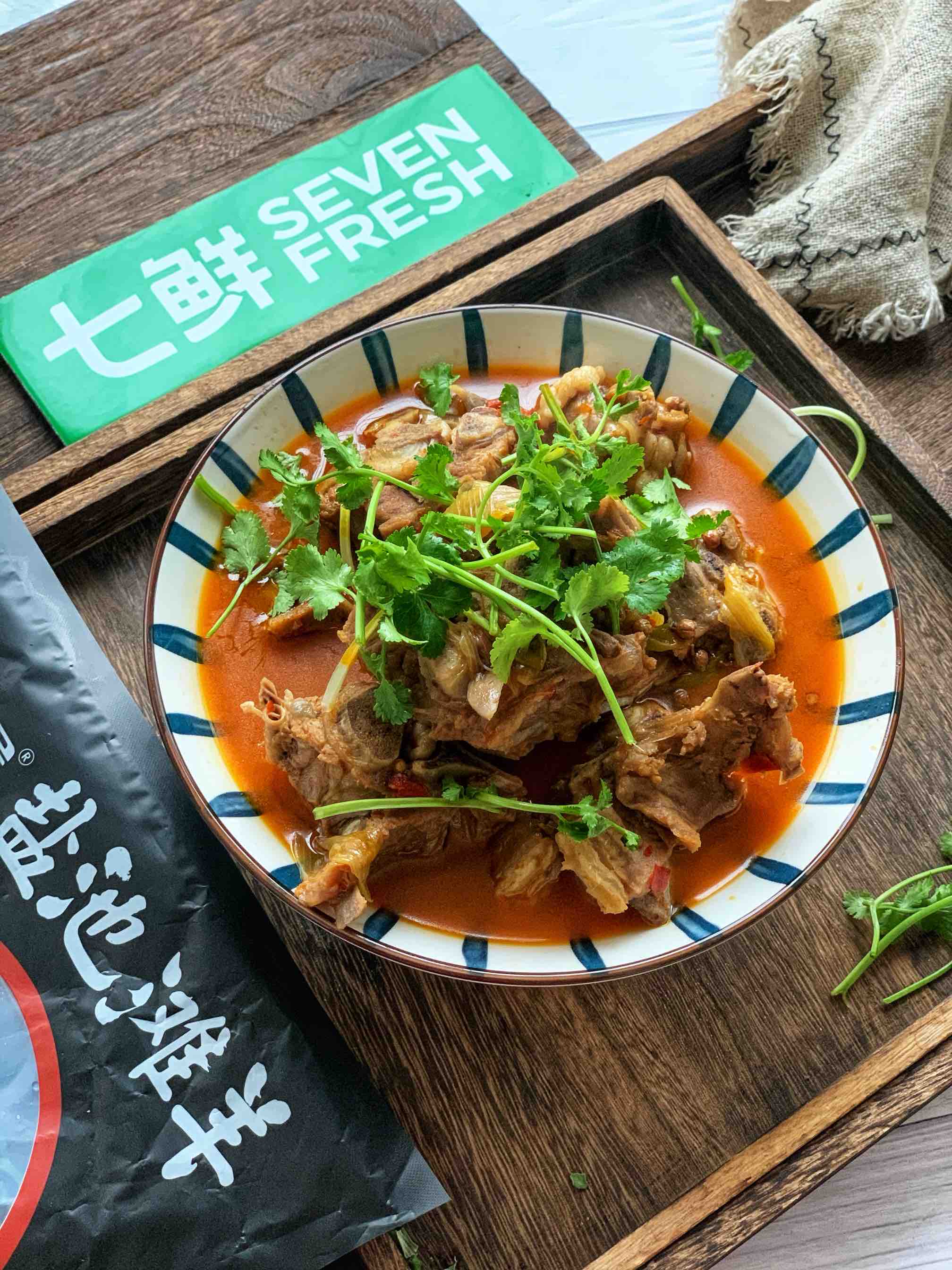 香辣羊蝎子,簡直太費(fèi)米飯了的做法-香辣味燒菜譜-易網(wǎng)健康養(yǎng)生網(wǎng) 香辣羊蝎子,簡直太費(fèi)米飯了的做法-香辣味燒菜譜