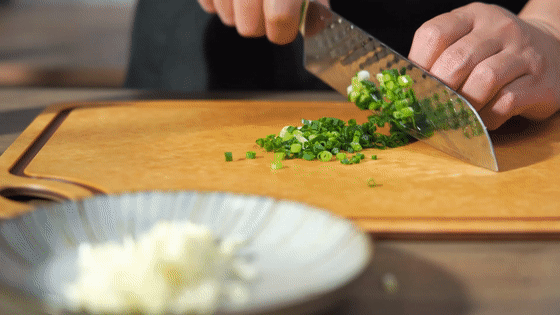 糖醋茄子拌飯的做法-酸甜味炒菜譜-易網<a href=http://www.jjkd2019.cn/ target=_blank class=infotextkey>健康養生</a>網 糖醋茄子拌飯的做法-酸甜味炒菜譜