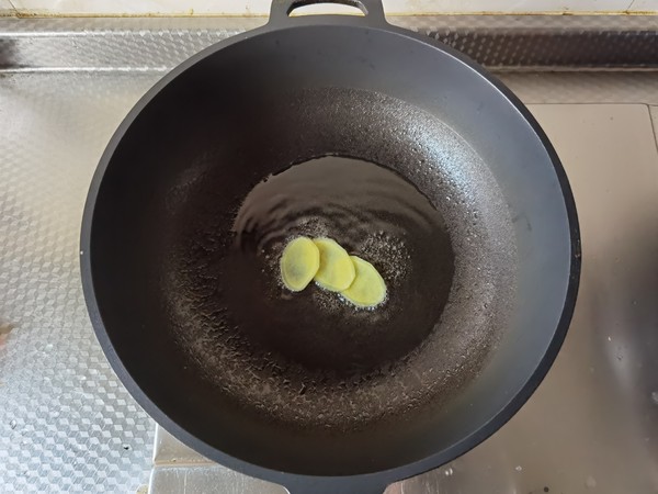 爽脆胡蘿卜山藥炒木耳的做法-咸鮮味炒菜譜-易網(wǎng)<a href=http://www.jjkd2019.cn/ target=_blank class=infotextkey>健康養(yǎng)生</a>網(wǎng) 爽脆胡蘿卜山藥炒木耳的做法-咸鮮味炒菜譜