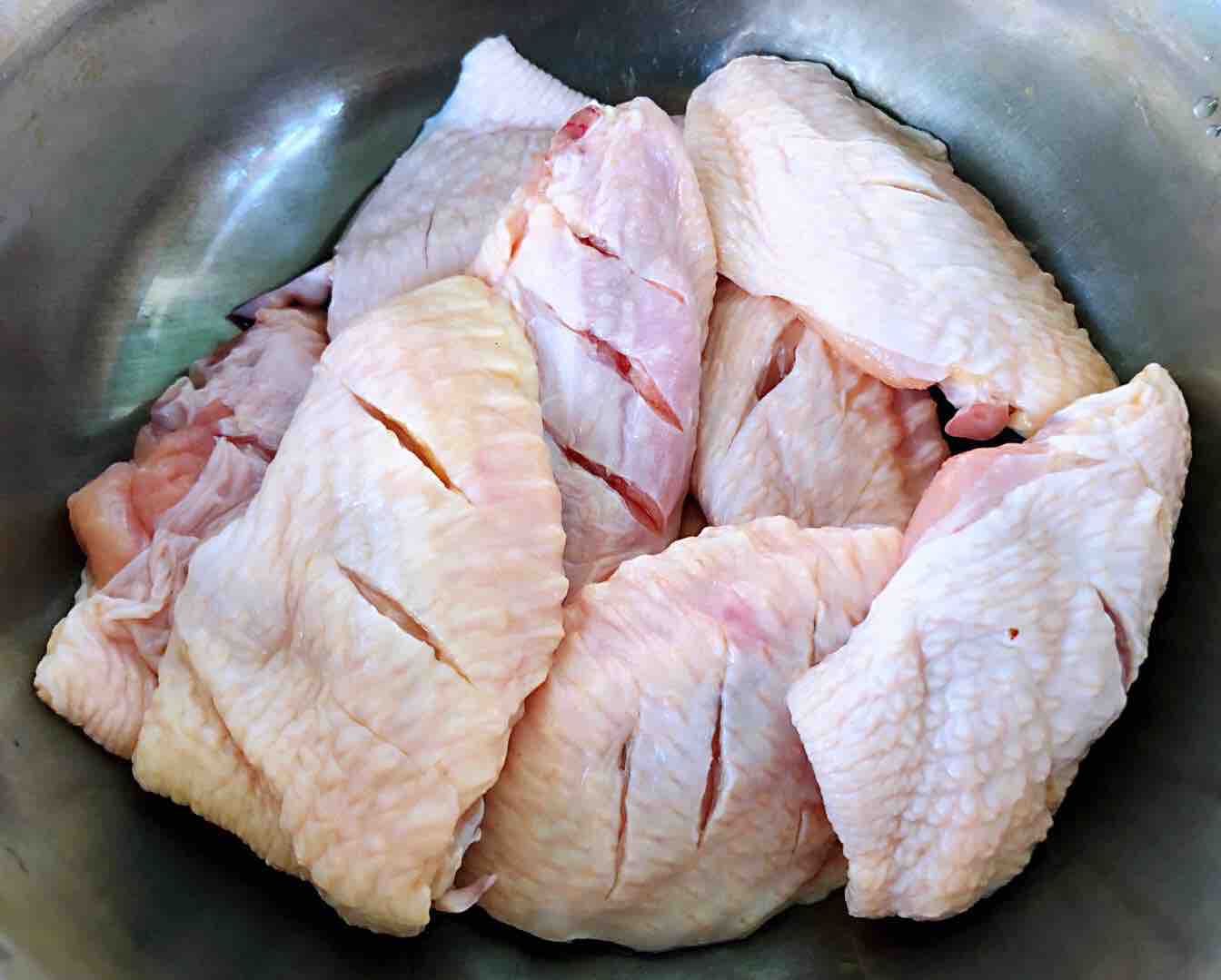 土豆胡蘿卜燉雞翅的做法-咸鮮味燉菜譜-易網健康養生網 土豆胡蘿卜燉雞翅的做法-咸鮮味燉菜譜