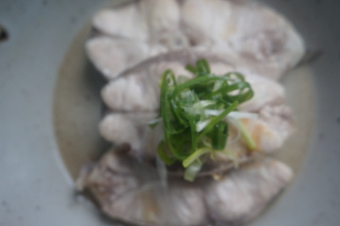 清蒸青魚的做法-家常味蒸菜譜-易網(wǎng)健康養(yǎng)生網(wǎng) 清蒸青魚的做法-家常味蒸菜譜