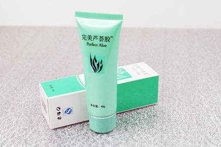 蘆薈膠的用處——肌膚補(bǔ)水祛痘，哪個(gè)牌子更好一些