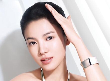 天生皮膚黑怎么快速美白？小編分享五種方法