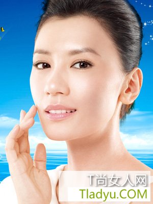 冬季女性肌膚易上火 三招為肌膚降降火-易網(wǎng)<a href=http://www.jjkd2019.cn/ target=_blank class=infotextkey>健康養(yǎng)生</a>網(wǎng) 冬季女性肌膚易上火 三招為肌膚降降火