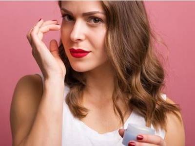 女生用眼霜的正確使用方法，眼霜用對才有效果