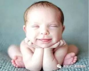 預防寶寶弱視，注意六個細節！