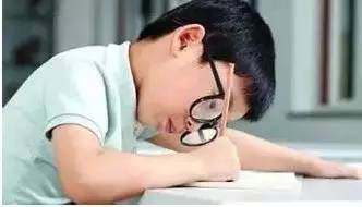 孩子近視度數猛漲？近視防控小心誤區！