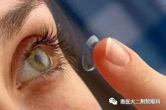 近視眼跑步戴不戴眼鏡？